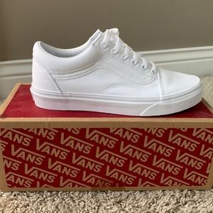 NWT Vans Old Skool White Shoes